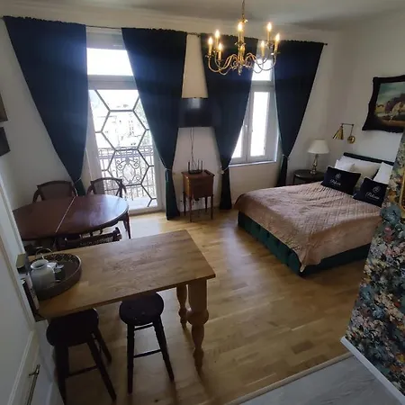 Apartament Palacowy Polonia Z Miejscem Parkingowym Łódź Esterno foto